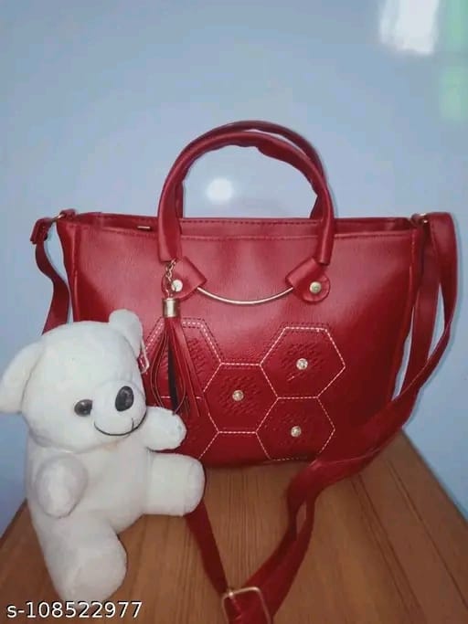 WOMAN SELLING BAG  AND ONE TADDY FREE TRANDING STYLISH BAG @theflipzon.com